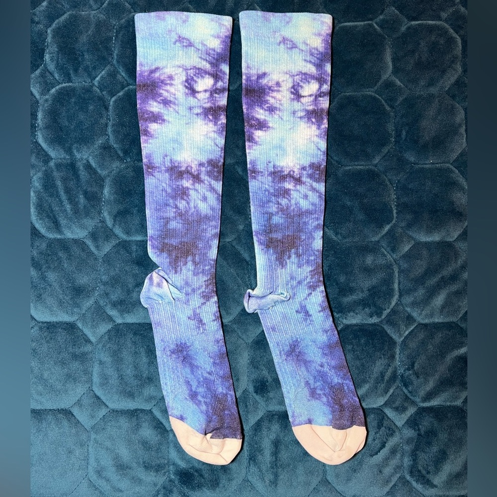 Pro Compression blue tie dye socks